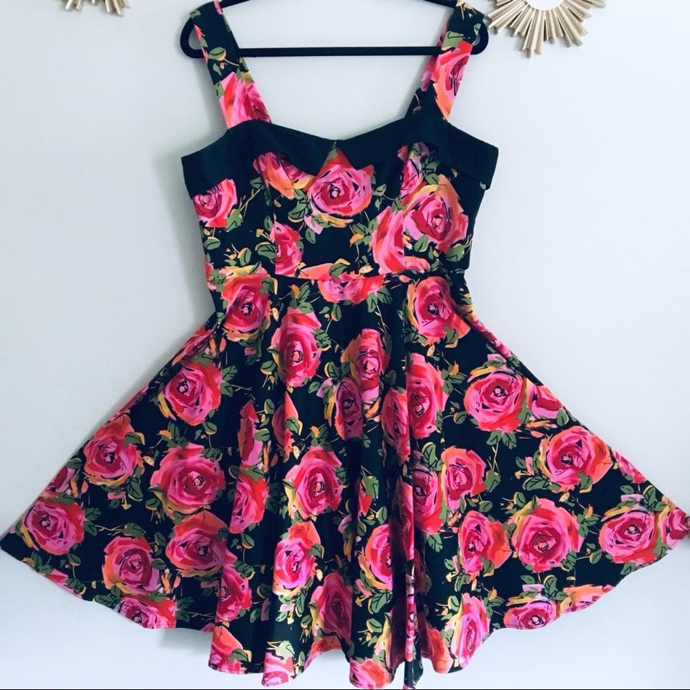 RARE Bettie Page by Tatyana Pinup Retro Roses